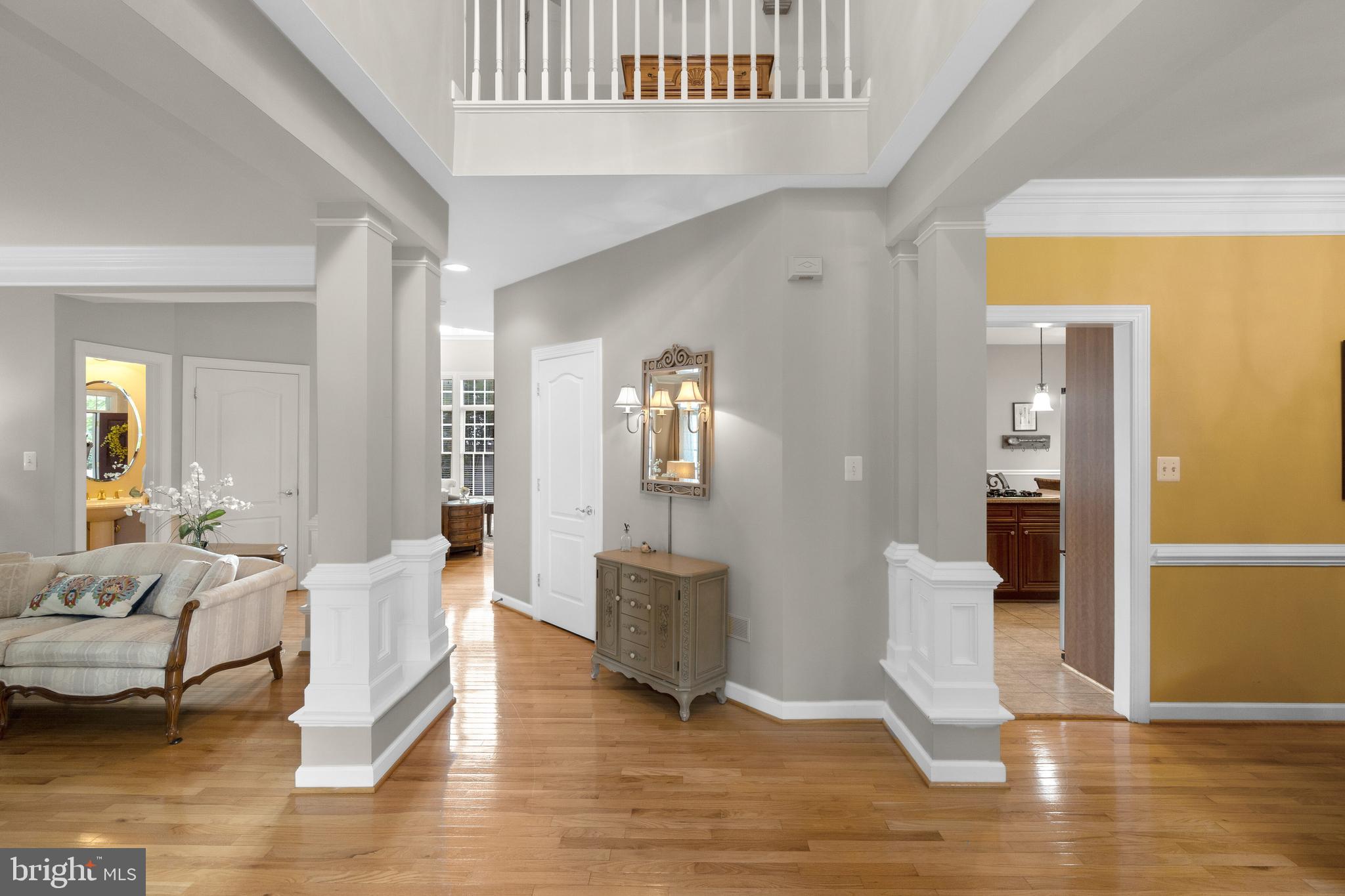 705 Pilot House Drive Annapolis, MD 21401 - Photo 5 of 58 Foyer