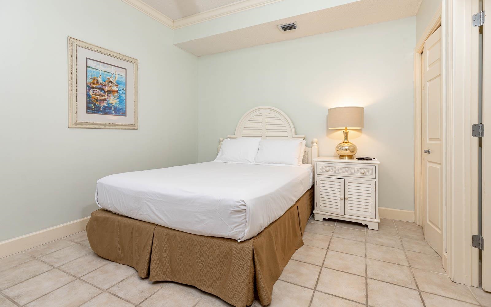27580 Canal Road, Unit 1125 Orange Beach, AL 36561 - Photo 14 of 24 Guest Bedroom