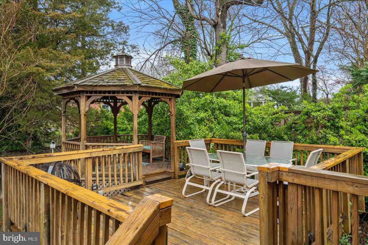 4001 Chesterbrook Road Arlington, VA 22207 - Photo 35 of 39