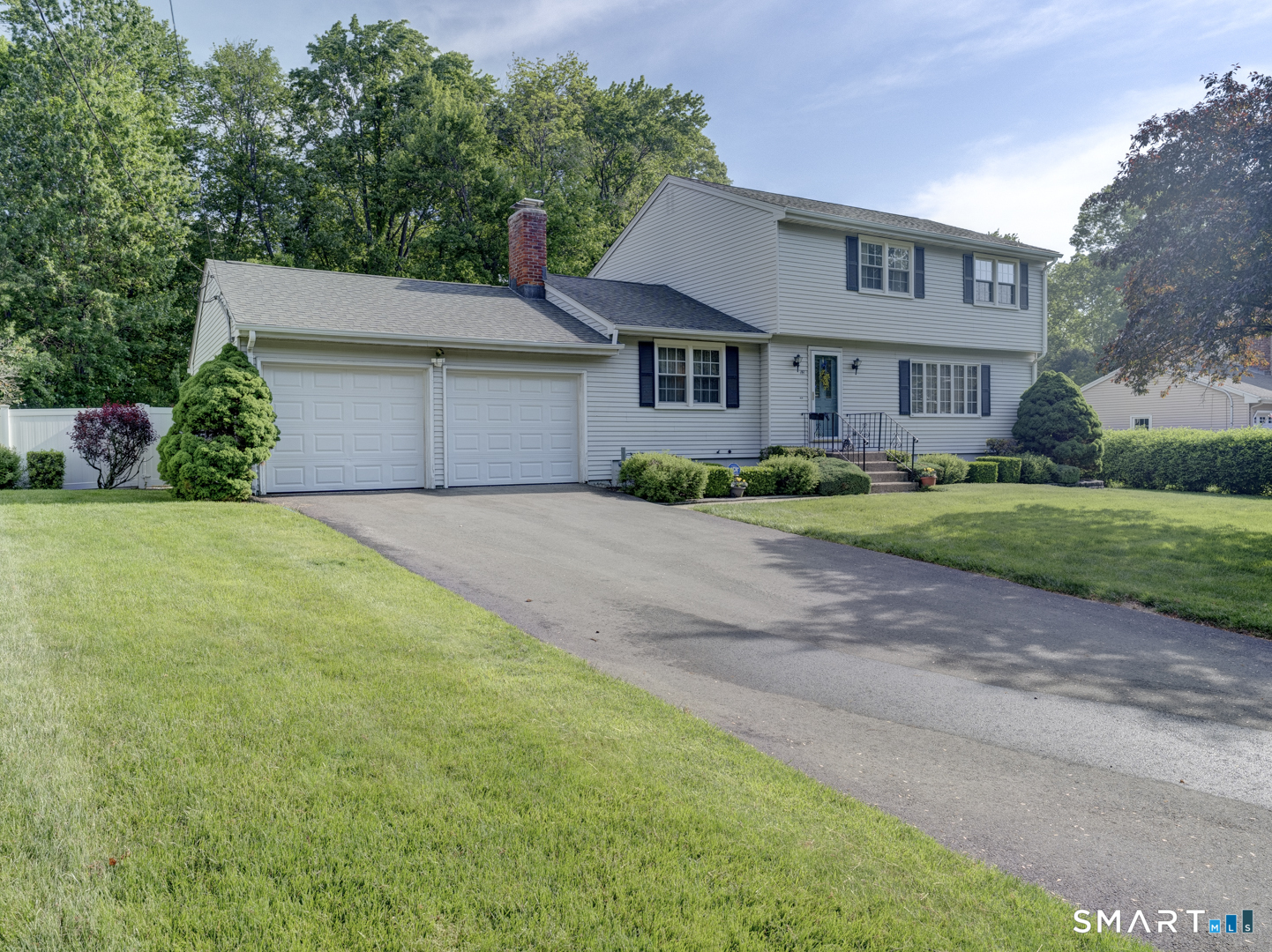 141 Roseanna Road Southington, CT 06479 - Photo 1 of 40