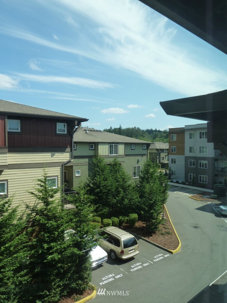 2115 201st Place Southeast, Unit D 4 Bothell, WA 98012 - Photo 16 of 23