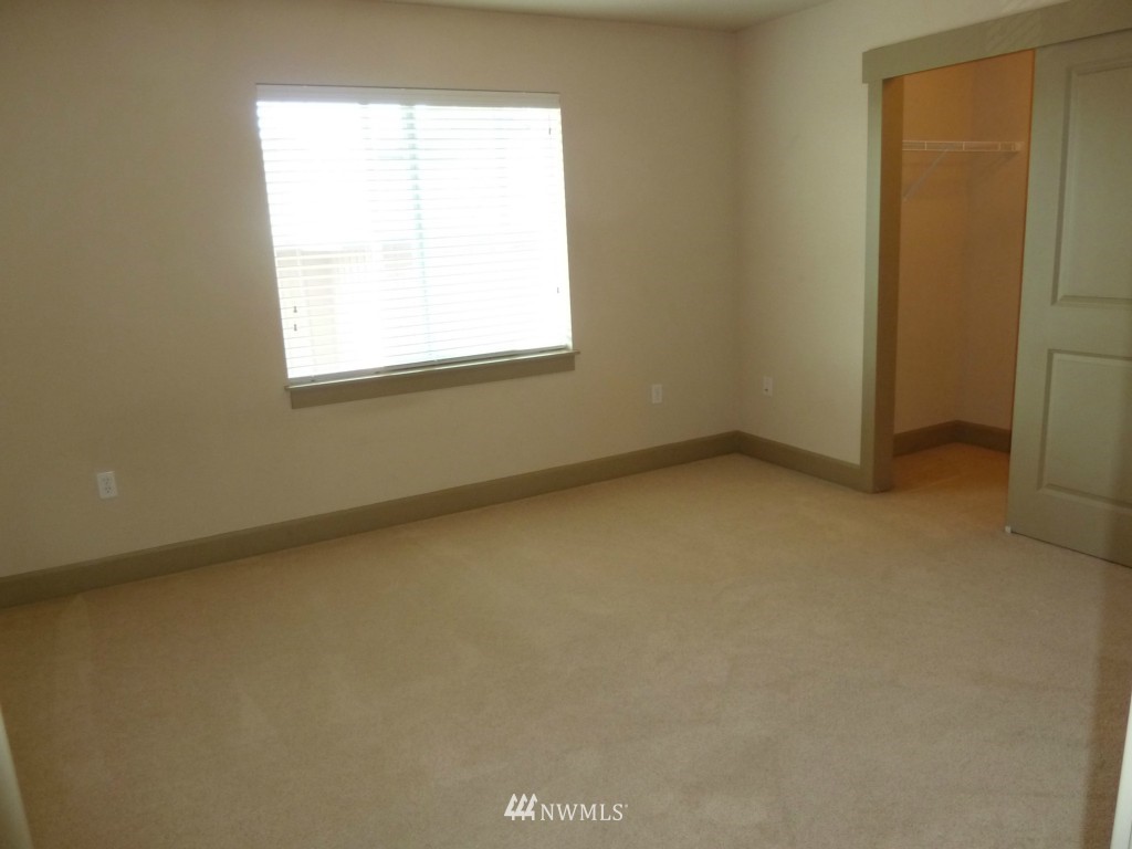2115 201st Place Southeast, Unit D 4 Bothell, WA 98012 - Photo 18 of 23