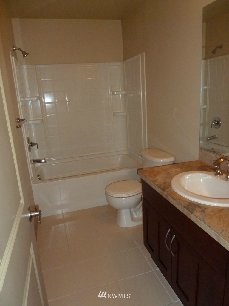 2115 201st Place Southeast, Unit D 4 Bothell, WA 98012 - Photo 19 of 23