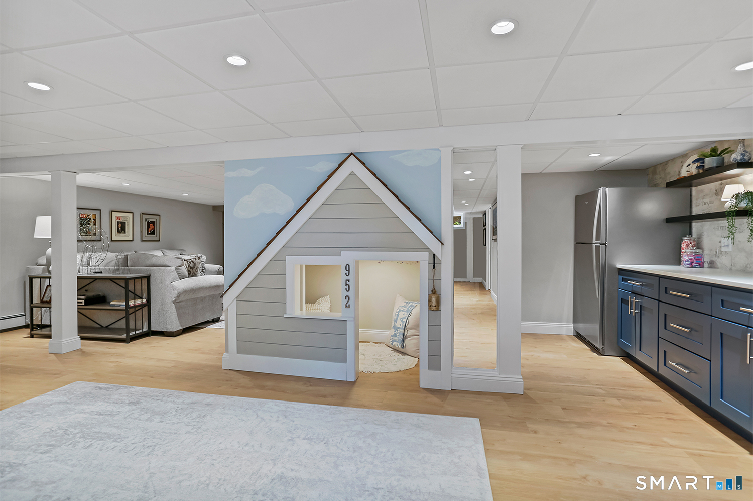 757 Galloping Hill Road Fairfield, CT 06824 - Photo 18 of 42