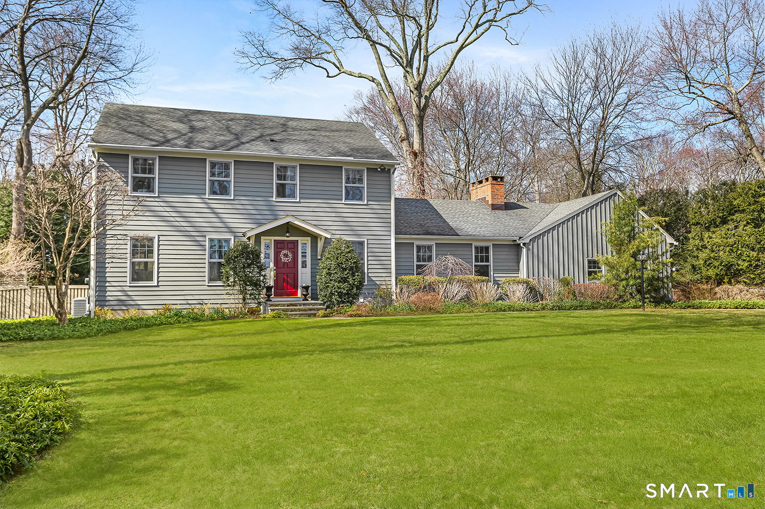 757 Galloping Hill Road Fairfield, CT 06824 - Photo 2 of 42