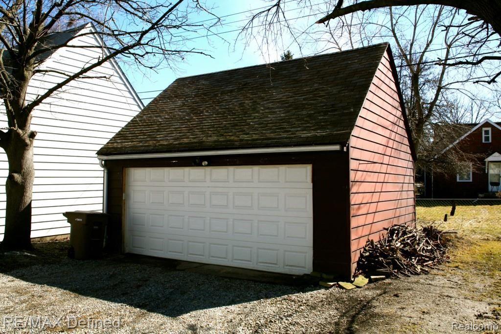 34 Mohawk Road Pontiac, MI 48341 - Photo 18 of 19 #18.jpg