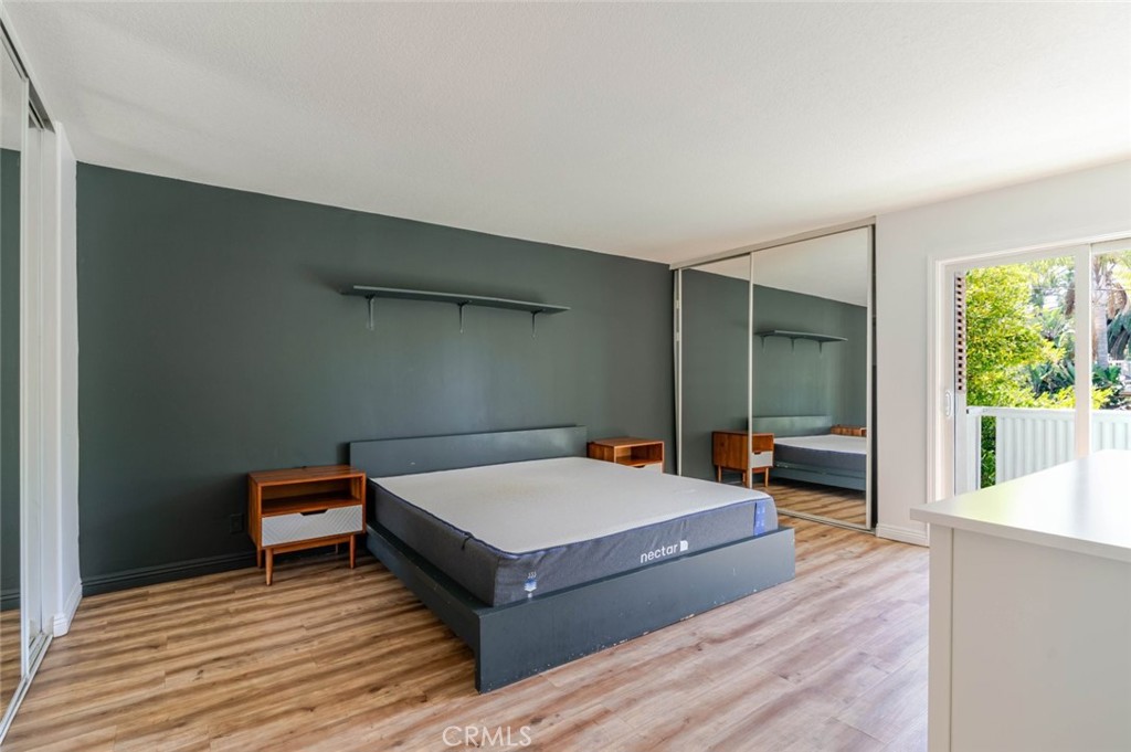 13543 Moorpark Street, Unit 7 Sherman Oaks, CA 91423 - Photo 5 of 25