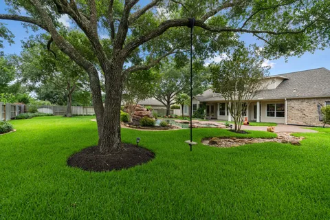 $949,000 | 830 Lake Grayson Drive, Katy, TX 77494