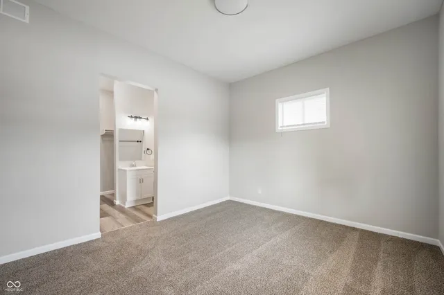 $2,000 | 2170 South East Street, Indianapolis, IN 46225