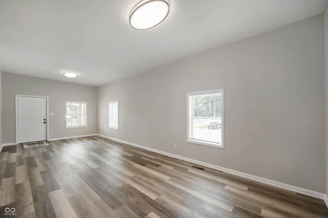 $2,000 | 2170 South East Street, Indianapolis, IN 46225