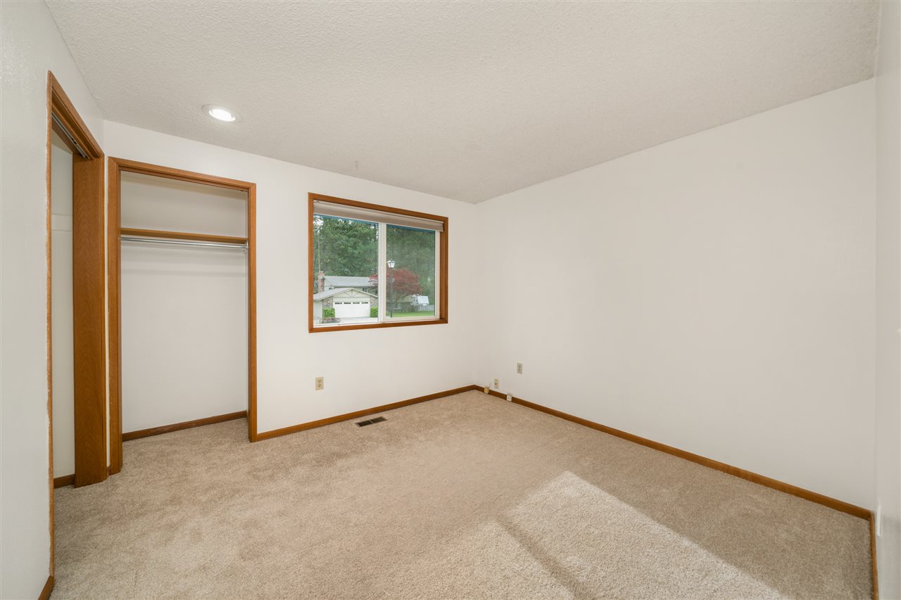 4723 South Bates Road Spokane Valley, WA 99206 - Photo 8 of 20