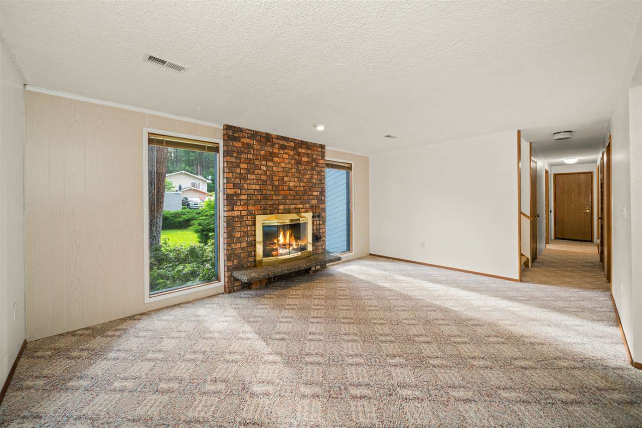 4723 South Bates Road Spokane Valley, WA 99206 - Photo 9 of 20