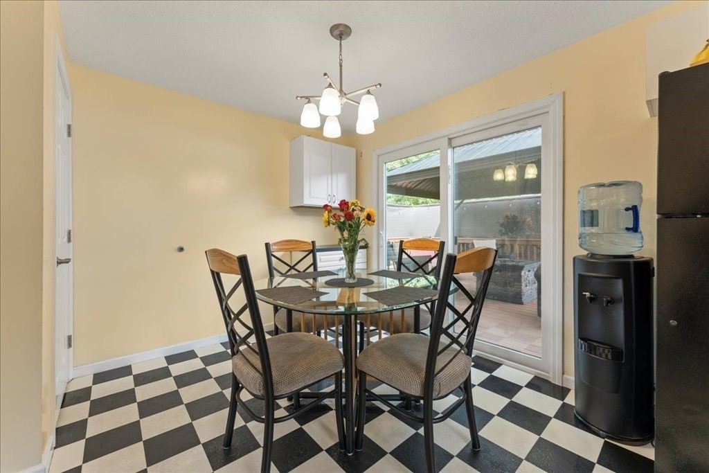 7 Matthew Street Springfield, MA 01128 - Photo 20 of 42