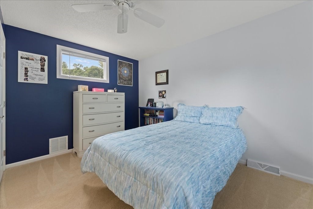 7 Matthew Street Springfield, MA 01128 - Photo 23 of 42