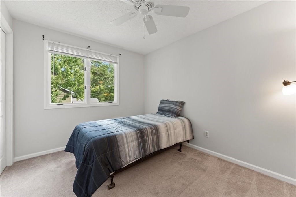 7 Matthew Street Springfield, MA 01128 - Photo 27 of 42