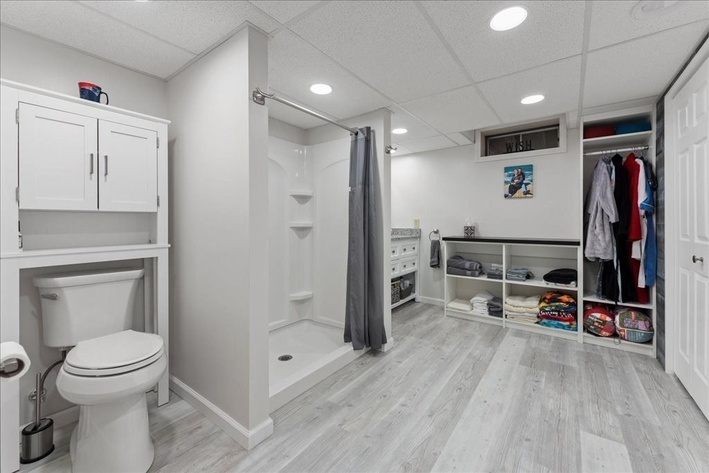 7 Matthew Street Springfield, MA 01128 - Photo 33 of 42