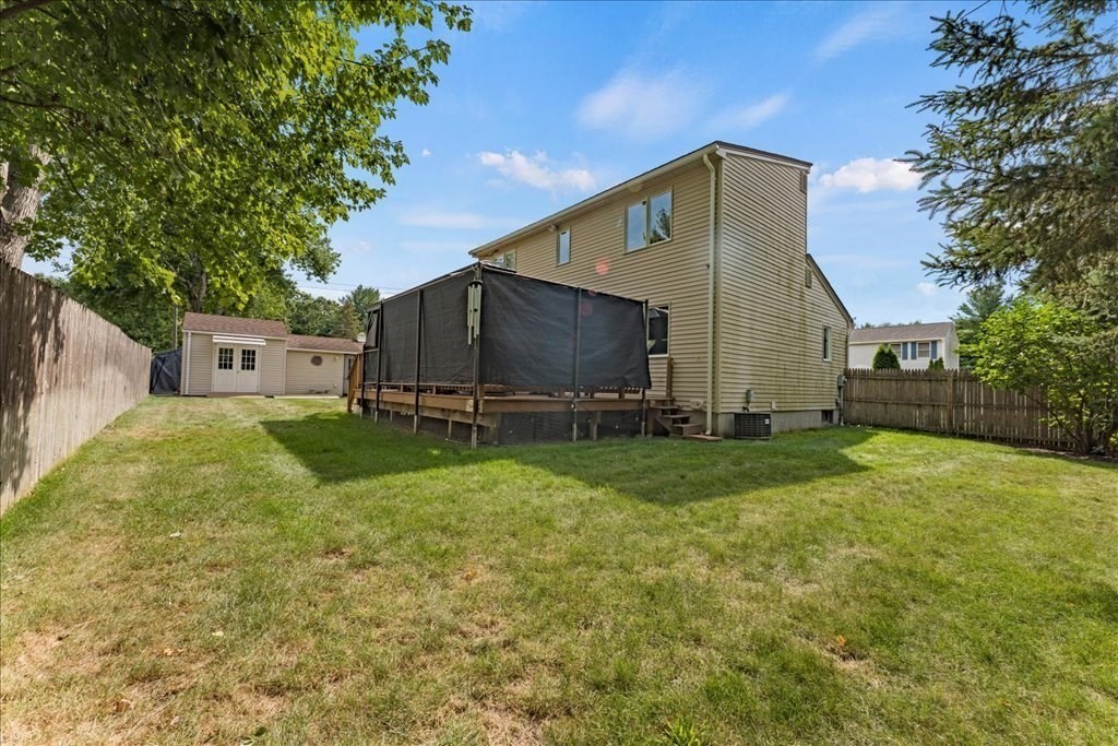 7 Matthew Street Springfield, MA 01128 - Photo 35 of 42