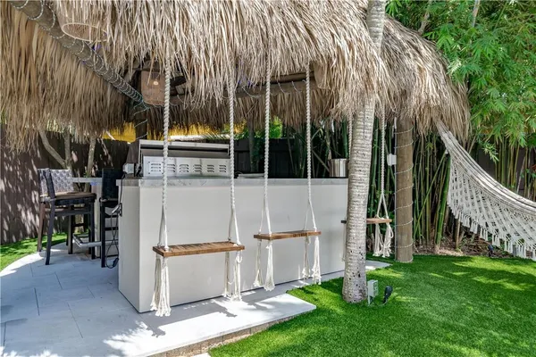 a view of outdoor space yard and patio