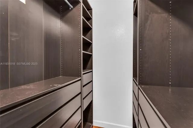 a view of walk in closet