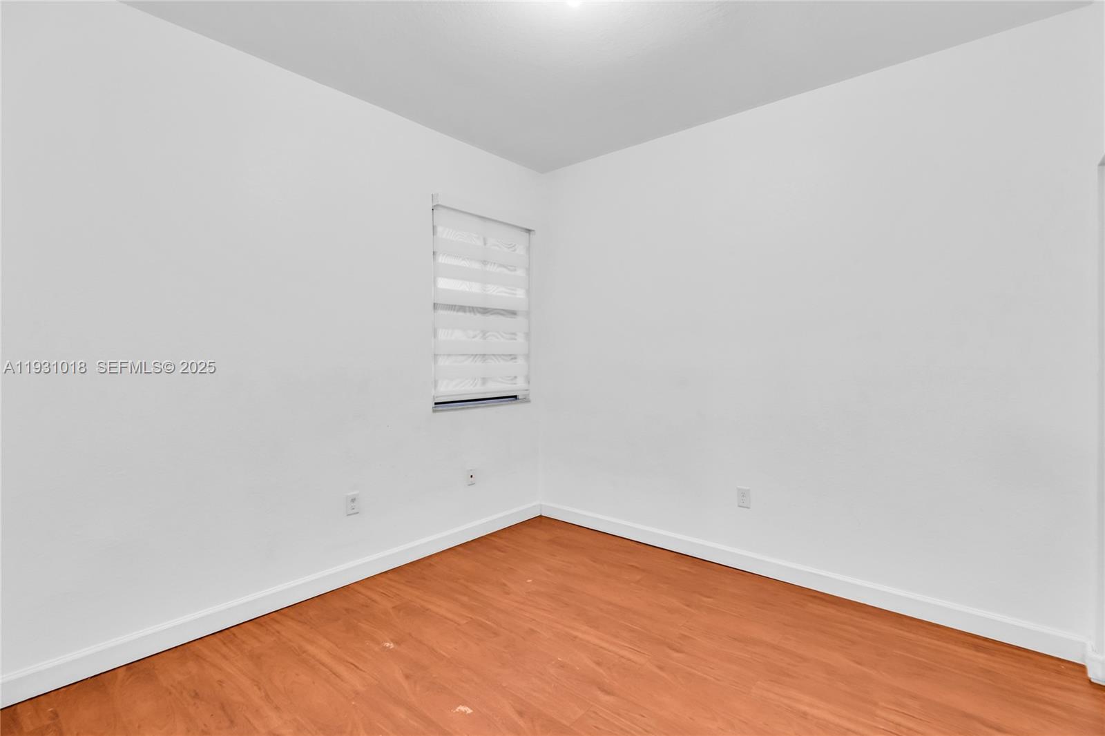 3549 West 89th Place, Unit 3549 Hialeah, FL 33018 - Photo 23 of 27