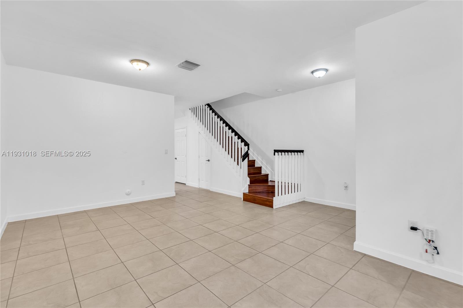 3549 West 89th Place, Unit 3549 Hialeah, FL 33018 - Photo 6 of 27