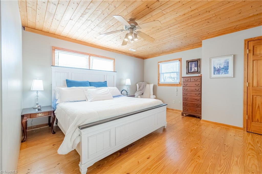 2047 White Rock Road Northwest Floyd, VA 24091 - Photo 27 of 46 Gallery Image 27