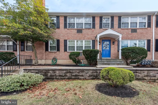 $2,000 | 1334 Montgomery Avenue, Unit D3, Narberth, PA 19072