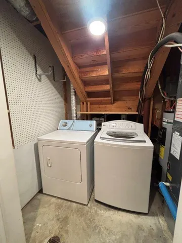 a view of outdoor space yard and patio