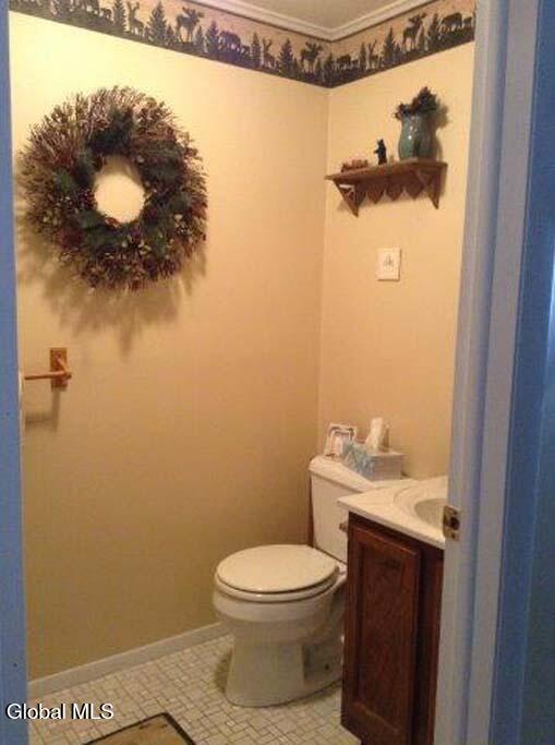 12 Freebern Road, Unit 12B North Creek, NY 12853 - Photo 8 of 10 12B- half bath NEW (358x480)