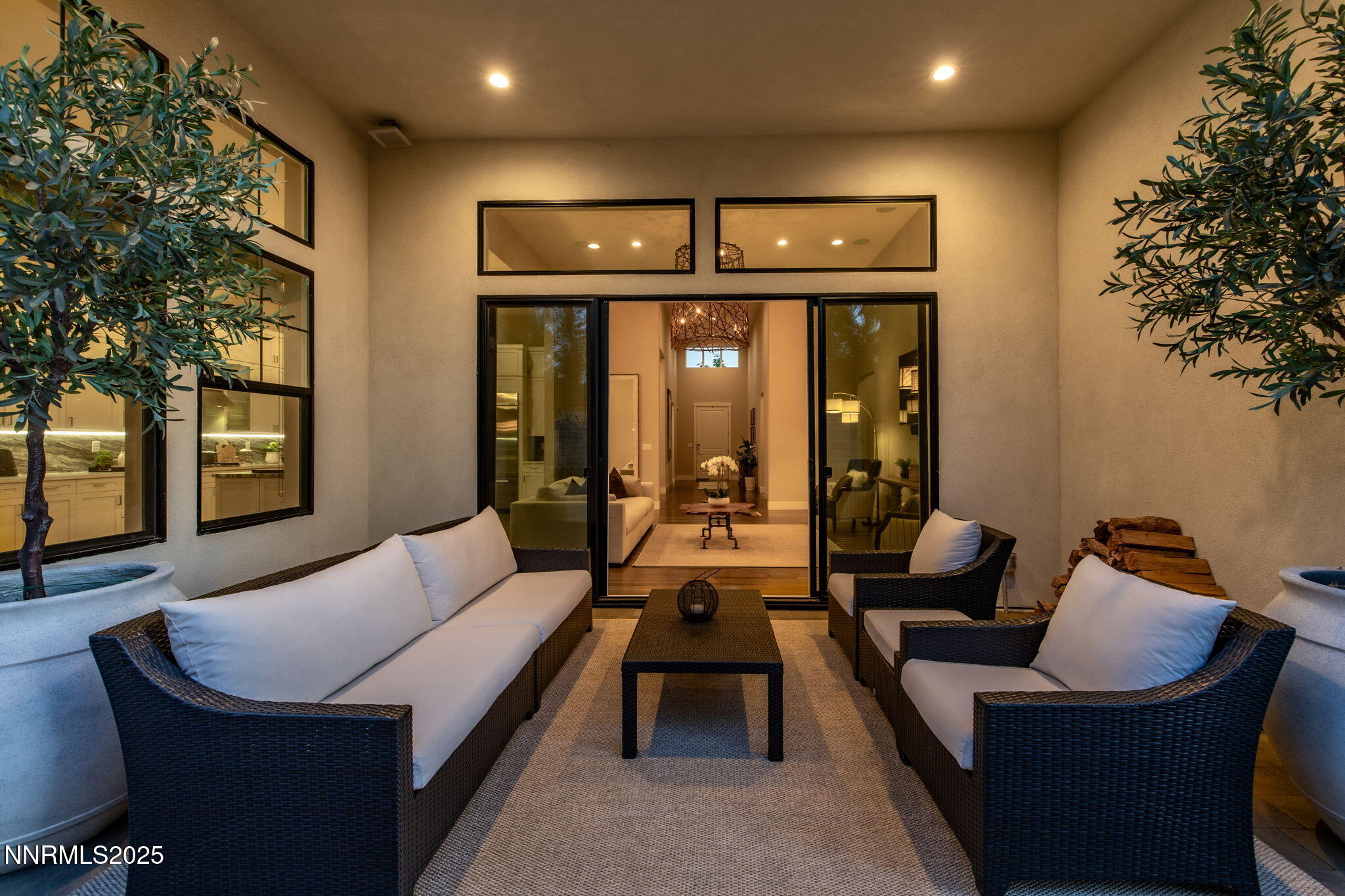 709 West Pleasant Oak Trail Reno, NV 89511 - Photo 5 of 44 a living room with furniture and a potted plant