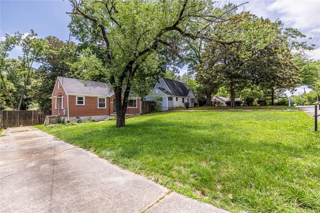 2019 Marco Drive Decatur, GA 30032 - Photo 4 of 33