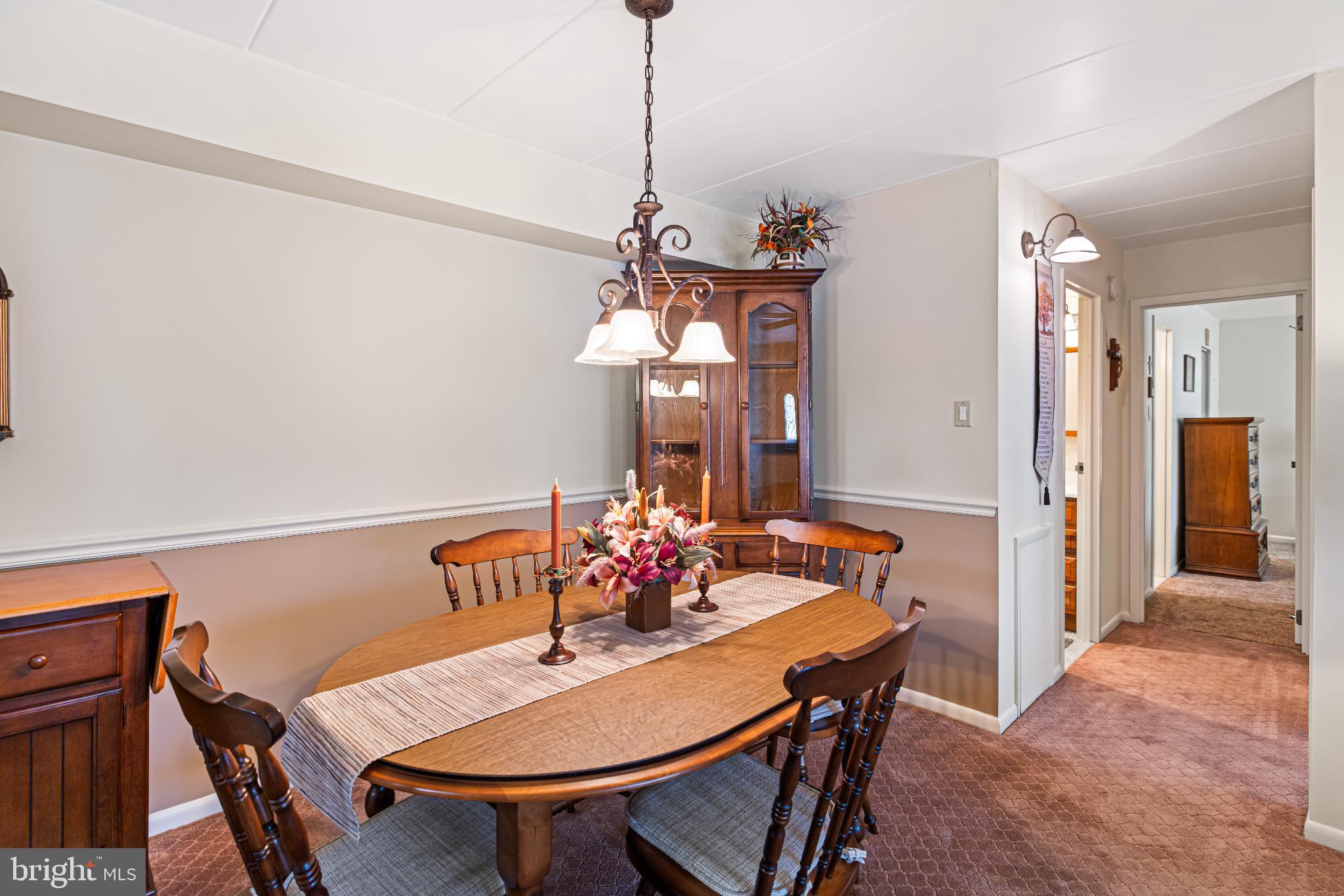 64003 Delaire Landing Road, Unit 3 Philadelphia, PA 19114 - Photo 8 of 16 Inviting dining space for memorable gatherings.