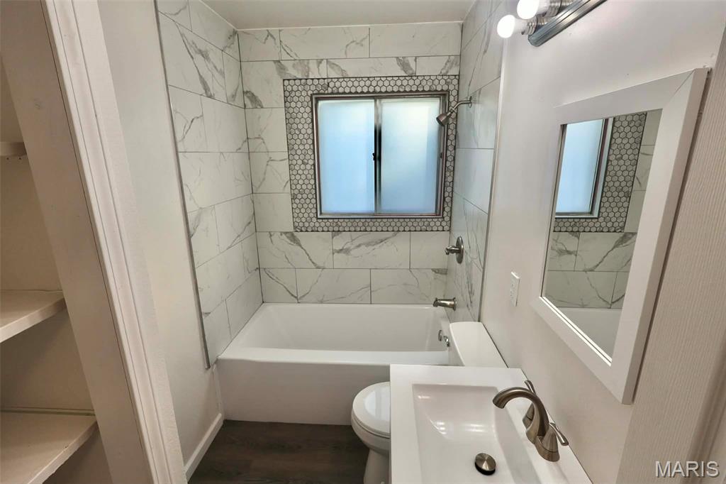 804 St Thomas Lane Cahokia, IL 62206 - Photo 11 of 27