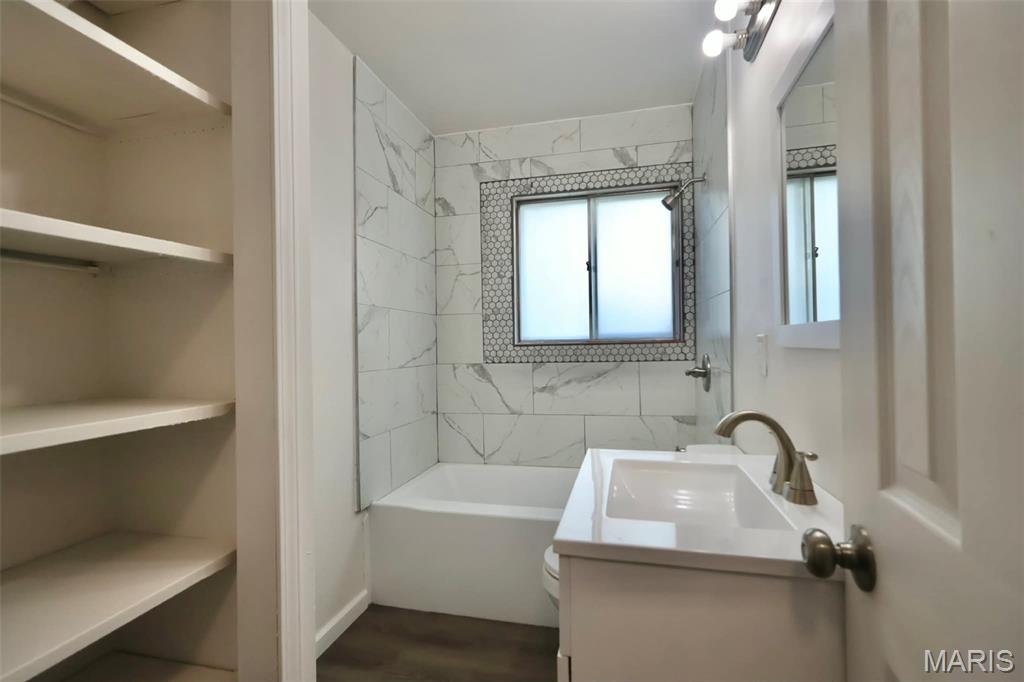 804 St Thomas Lane Cahokia, IL 62206 - Photo 12 of 27