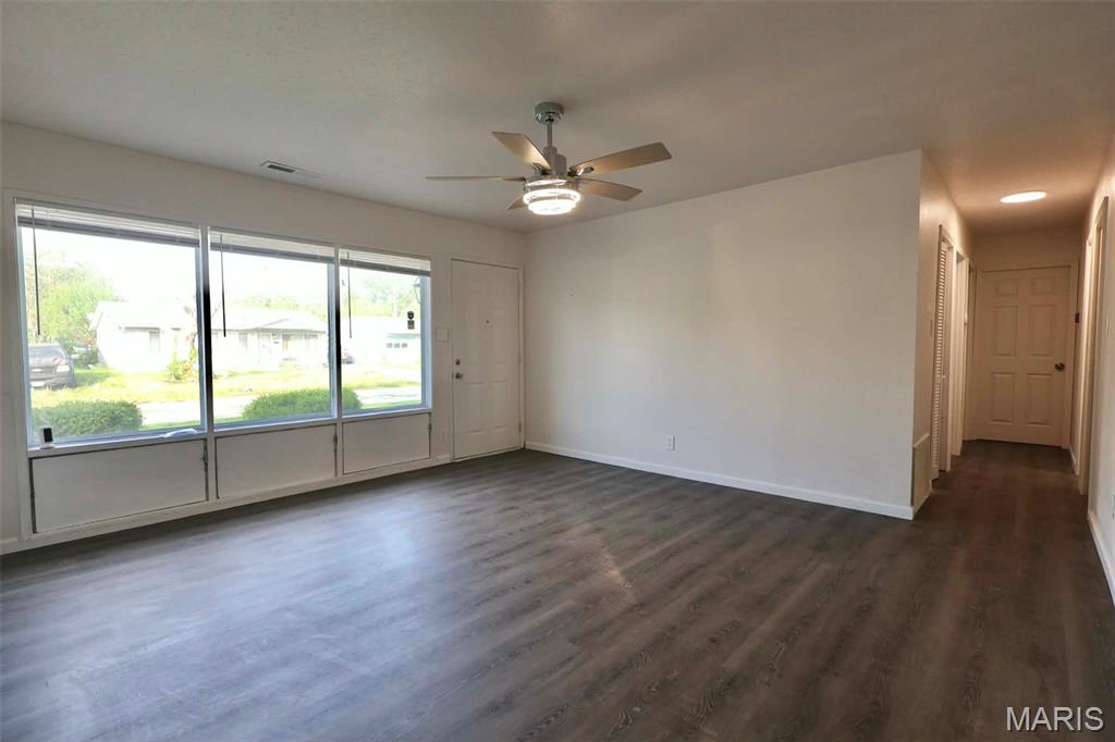 804 St Thomas Lane Cahokia, IL 62206 - Photo 5 of 27