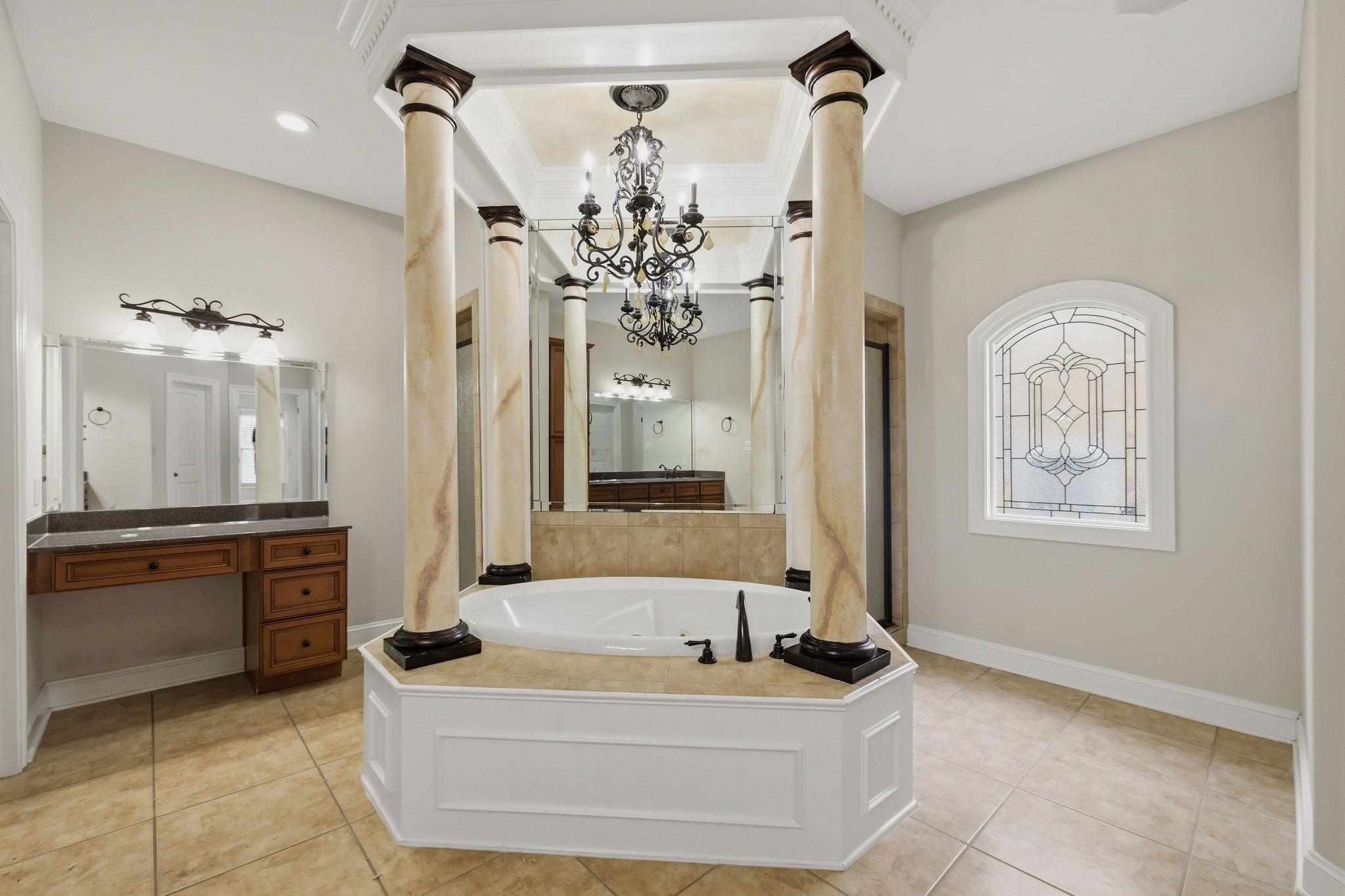 842 Shadow Walk Lane Collierville, TN 38017 - Photo 22 of 40