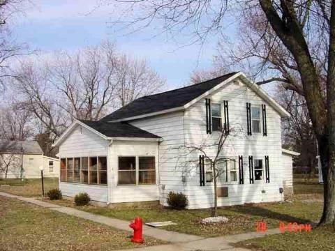 110 Spring Street Hudson, MI 49247 - Photo 1 of 9 919597.JPG