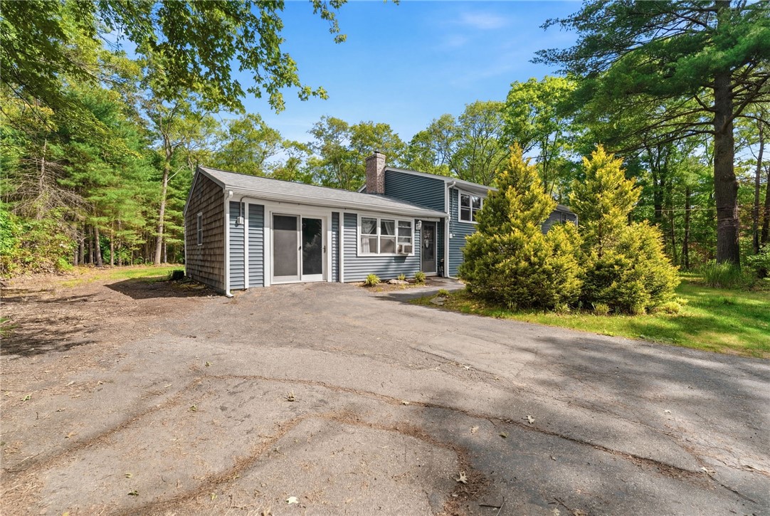 2654 Harkney Hill Road Coventry, RI 02816 - Photo 4 of 50