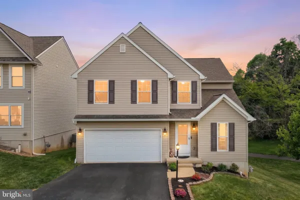 $400,000 | 14 Barberry Court, Manchester, PA 17345