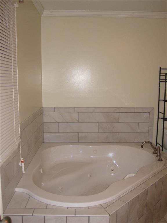 3486 South Meridian Road Greenfield, IN 46140 - Photo 18 of 32 Gallery Image 18