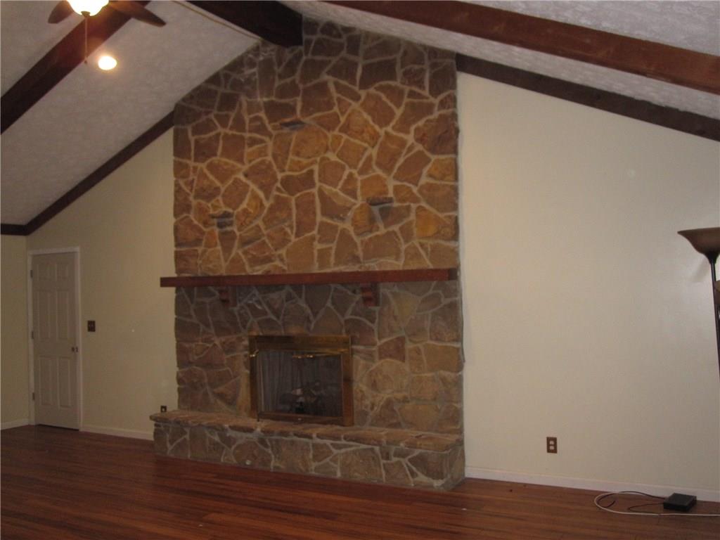 3486 South Meridian Road Greenfield, IN 46140 - Photo 4 of 32 Gallery Image 4