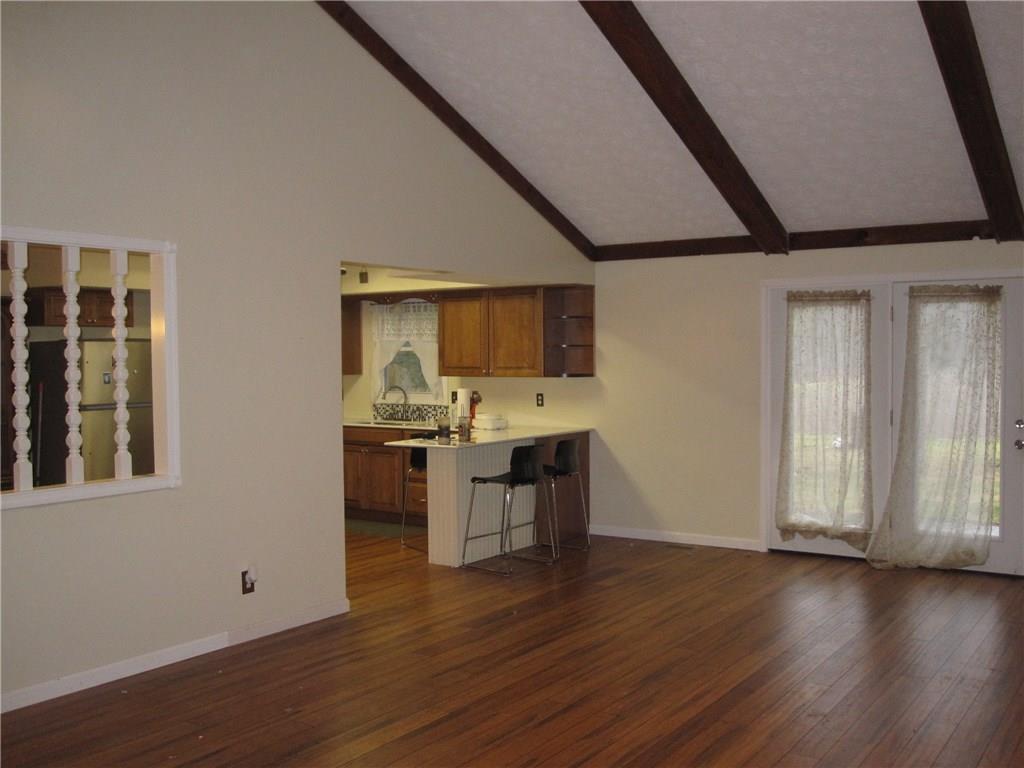 3486 South Meridian Road Greenfield, IN 46140 - Photo 6 of 32 Gallery Image 6