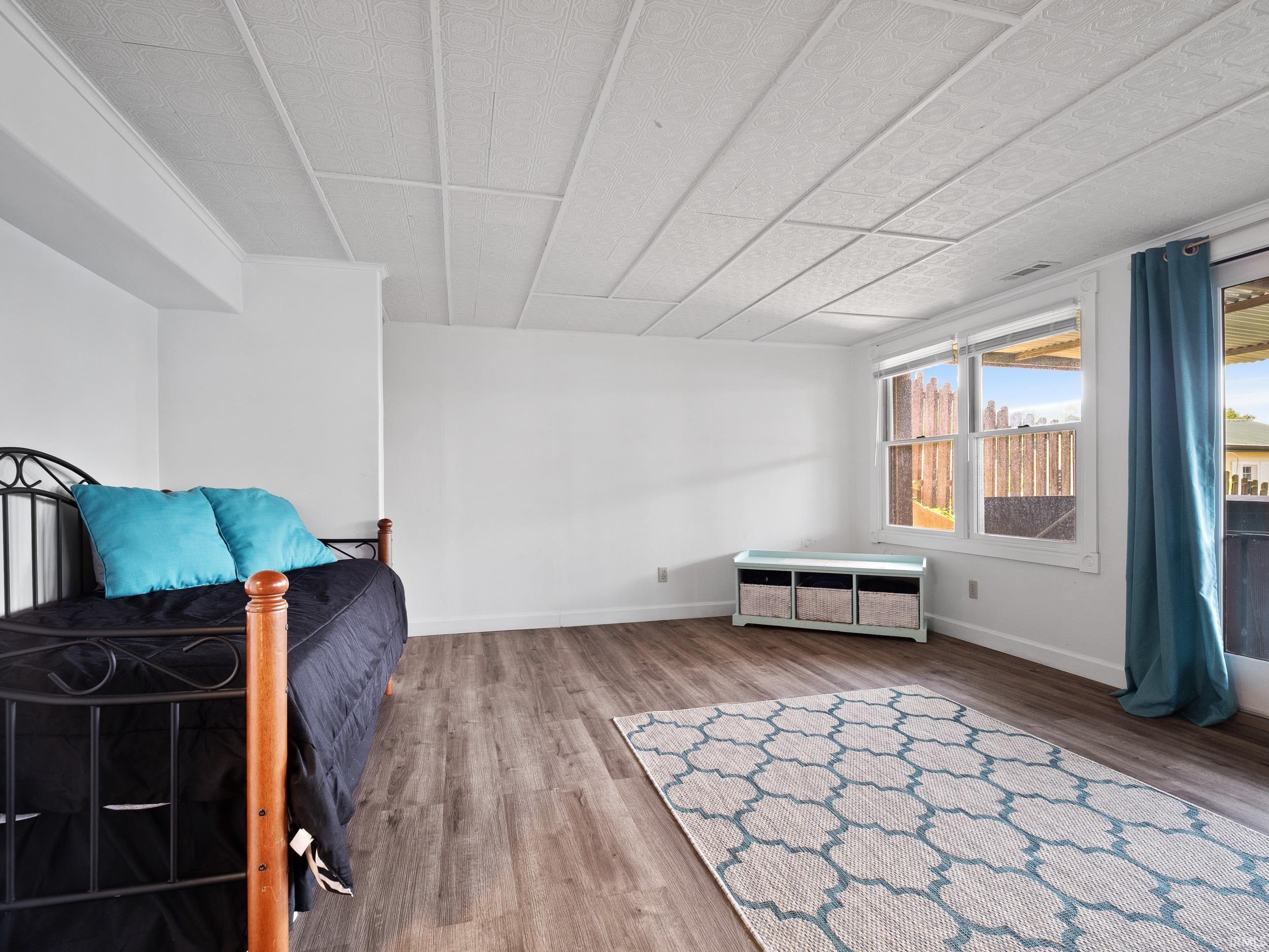11621 North Elm Grove Road Syracuse, IN 46567 - Photo 30 of 36 Gallery Image 30