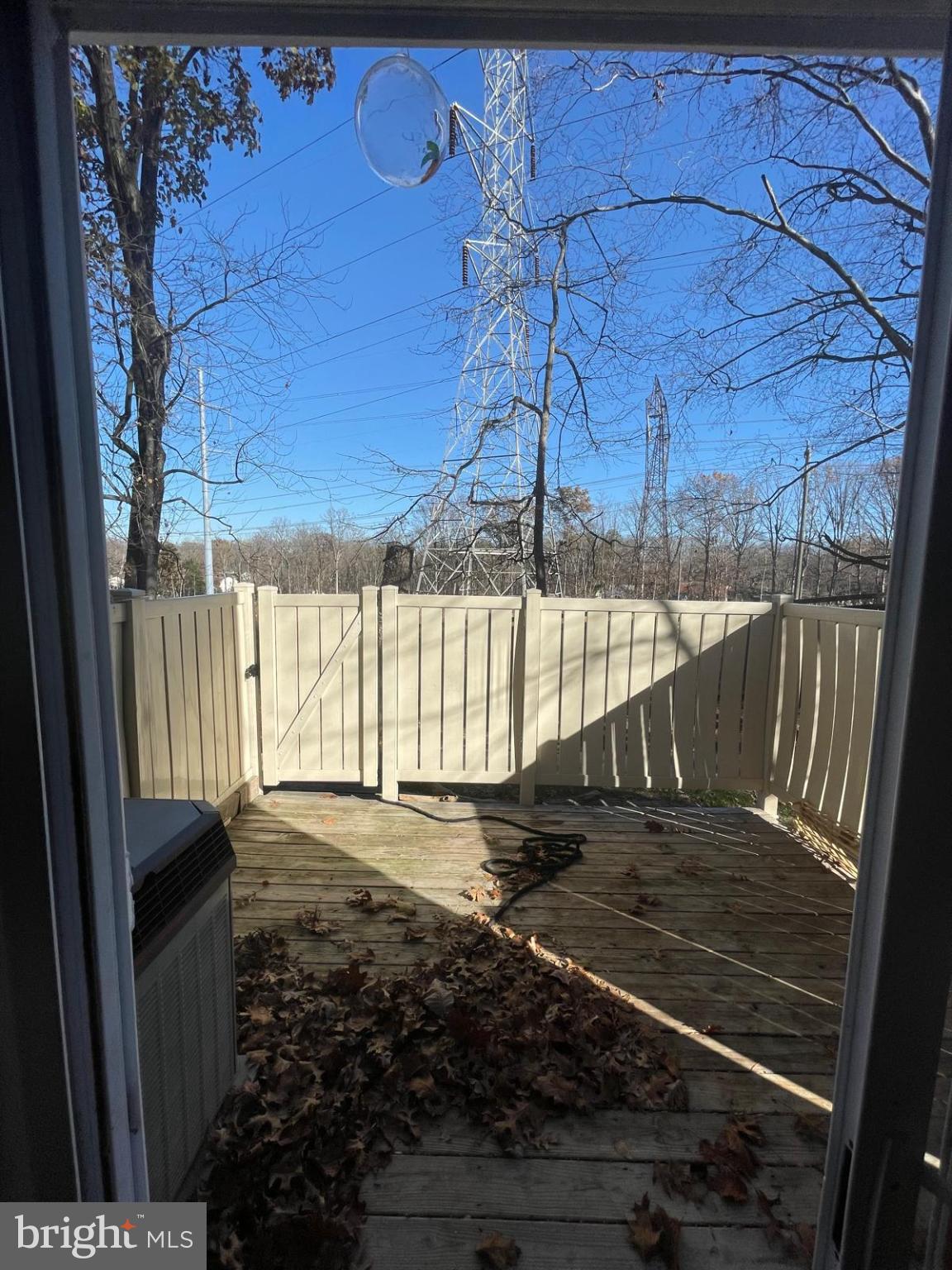 2824 Chablis Circle, Unit 7 Woodbridge, VA 22192 - Photo 4 of 11 Sunny outdoor retreat with a fenced view.