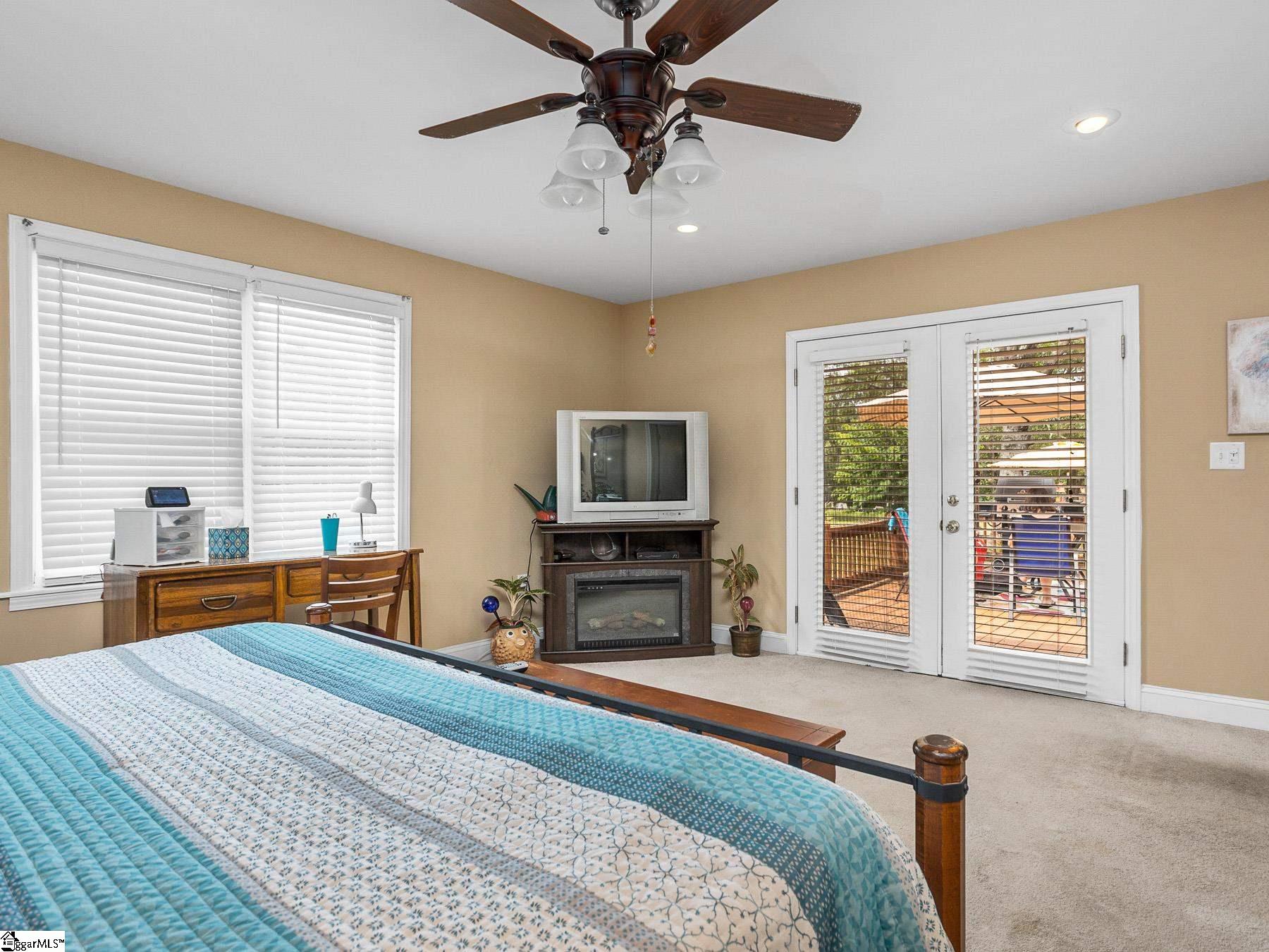1703 East Lee Road Taylors, SC 29687 - Photo 12 of 26 Gallery Image 12
