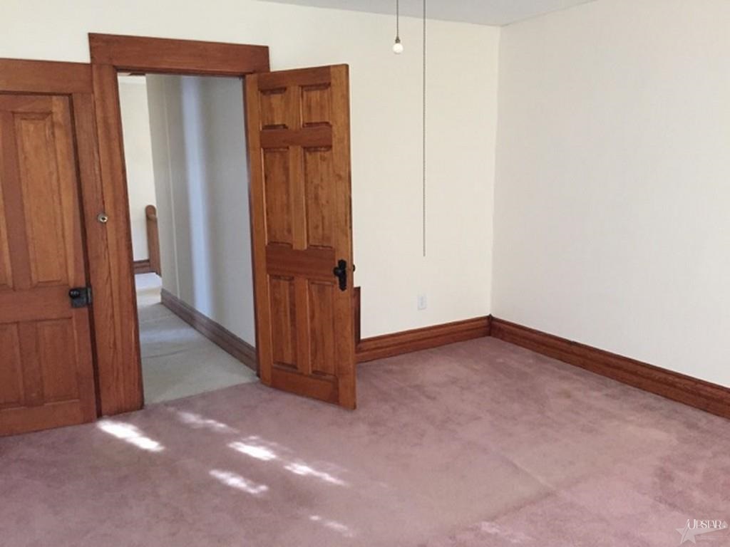 500 East King Street Garrett, IN 46738 - Photo 12 of 22
