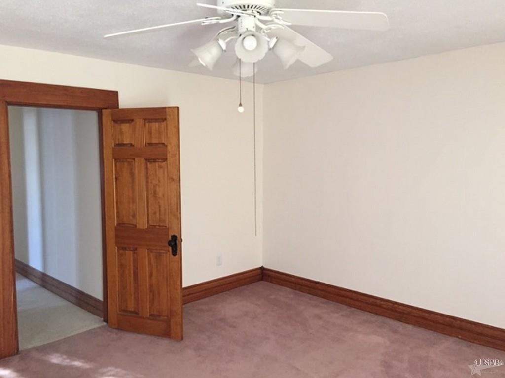 500 East King Street Garrett, IN 46738 - Photo 13 of 22