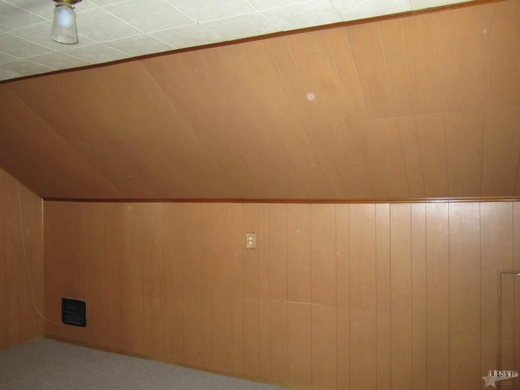 500 East King Street Garrett, IN 46738 - Photo 15 of 22