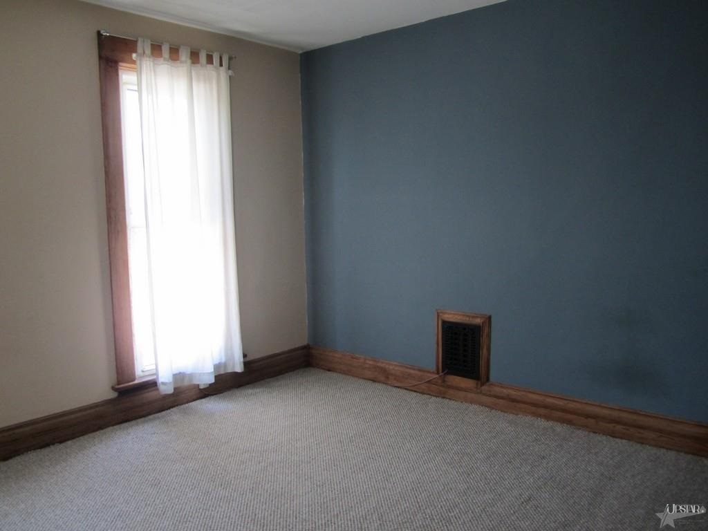 500 East King Street Garrett, IN 46738 - Photo 17 of 22