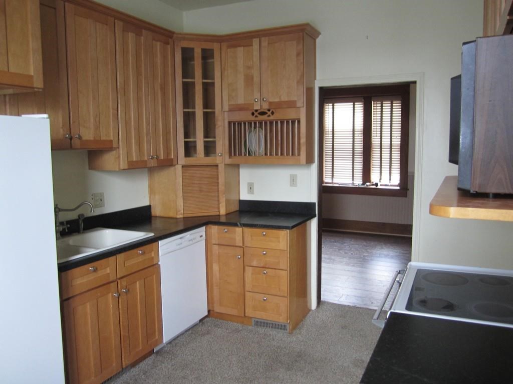 500 East King Street Garrett, IN 46738 - Photo 3 of 22